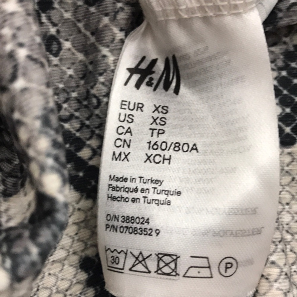 H&M Gray Snakeskin Bodysuit XS [SOLD] - Picture 7 of 8